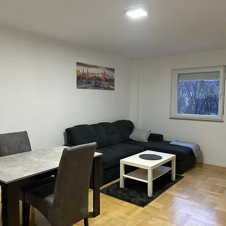 Moskva 아파트 Teslić